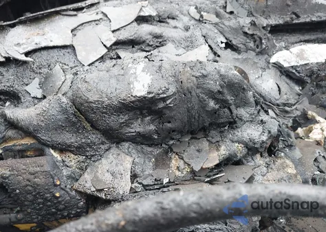 2009 BMW 335D from USA, damaged, VIN WBAPN735X9A266324